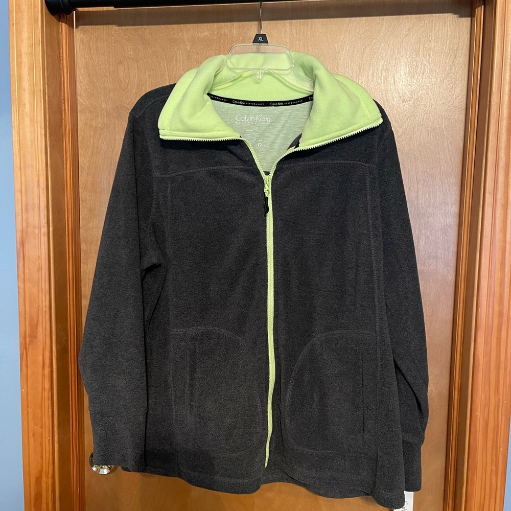 NWT Women’s Calvin Klein fleece. Size 1X